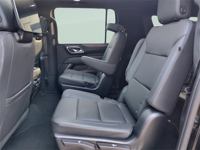 2023 Chevrolet Suburban Z71 photo 26