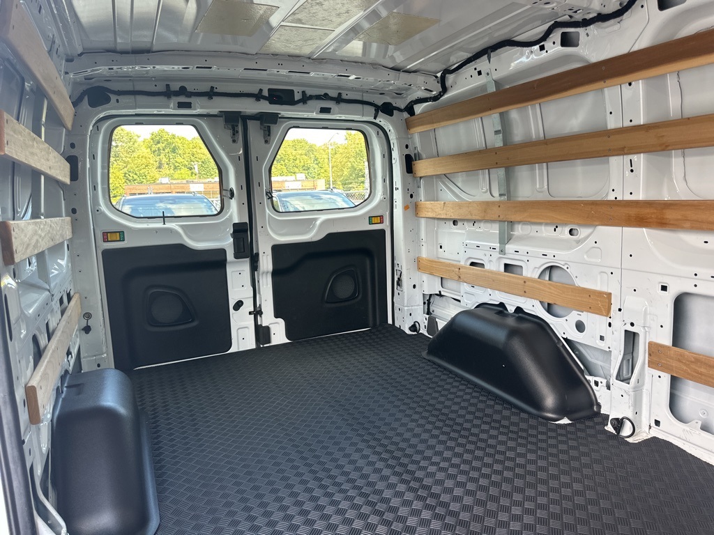 2024 Ford Transit photo 10