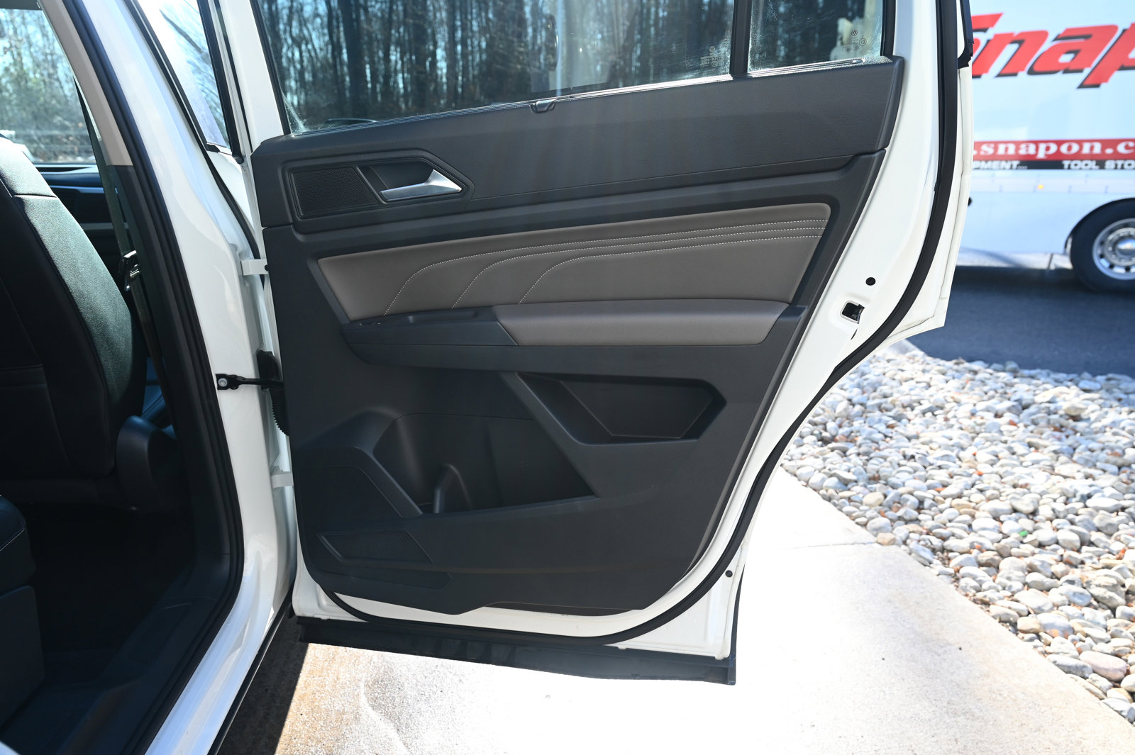 2021 Volkswagen Atlas SE Technology photo 17
