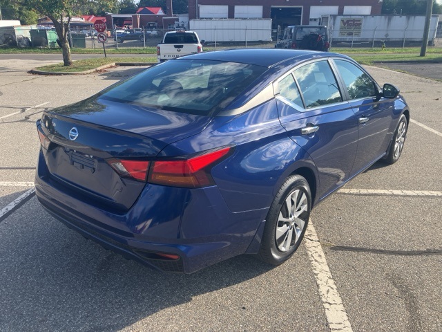 2022 Nissan Altima 2.5 S photo 5
