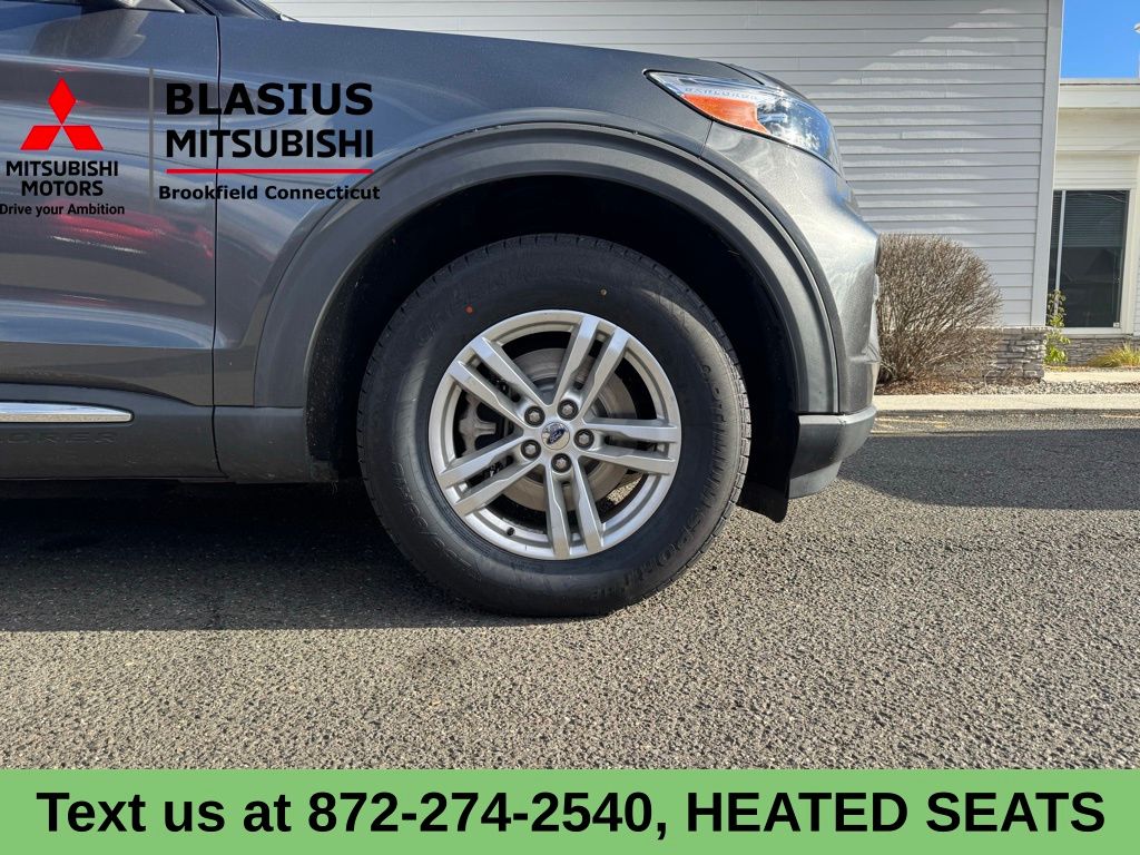 2020 Ford Explorer XLT photo 3