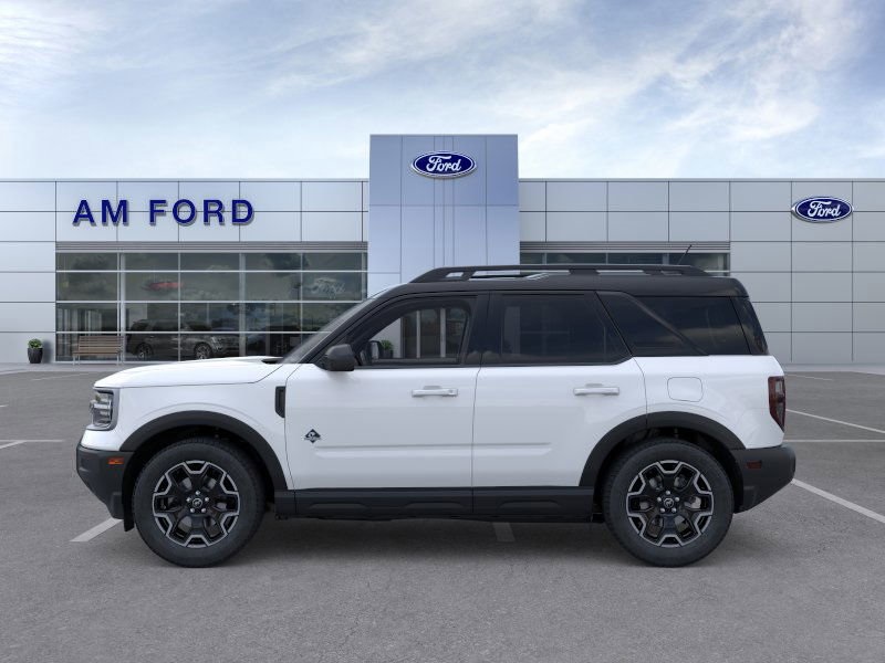 2025 Ford Bronco Sport Outer Banks photo 2