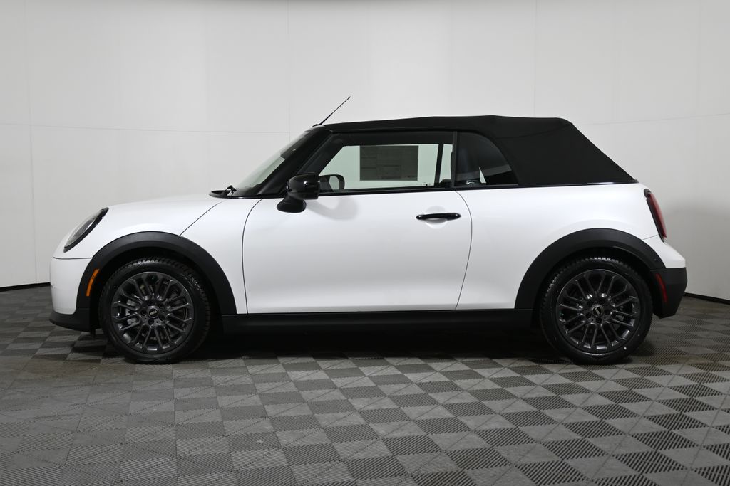 2026 Mini Cooper Convertible Iconic photo 2