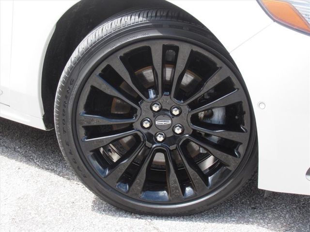 2020 Lincoln Continental Reserve photo 7
