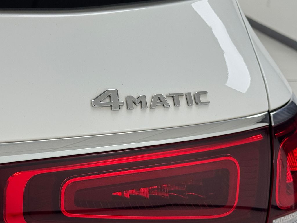 2022 Mercedes Benz GLS 450 4MATIC photo 40