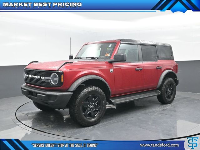 2025 Ford Bronco 4-Door Big Bend's photo