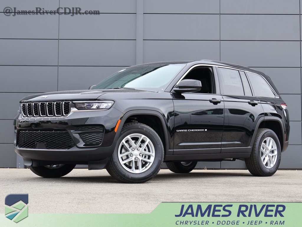 2025 Jeep Grand Cherokee Laredo's photo