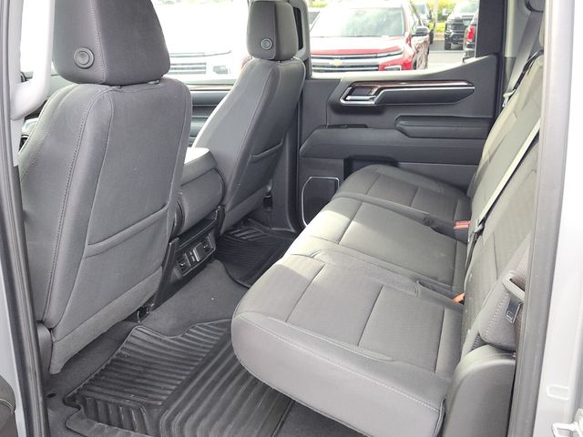 2023 Chevrolet Silverado 1500 RST photo 11