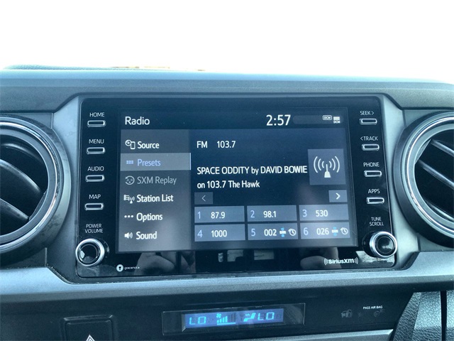 2023 Toyota Tacoma TRD Off-Road photo 8