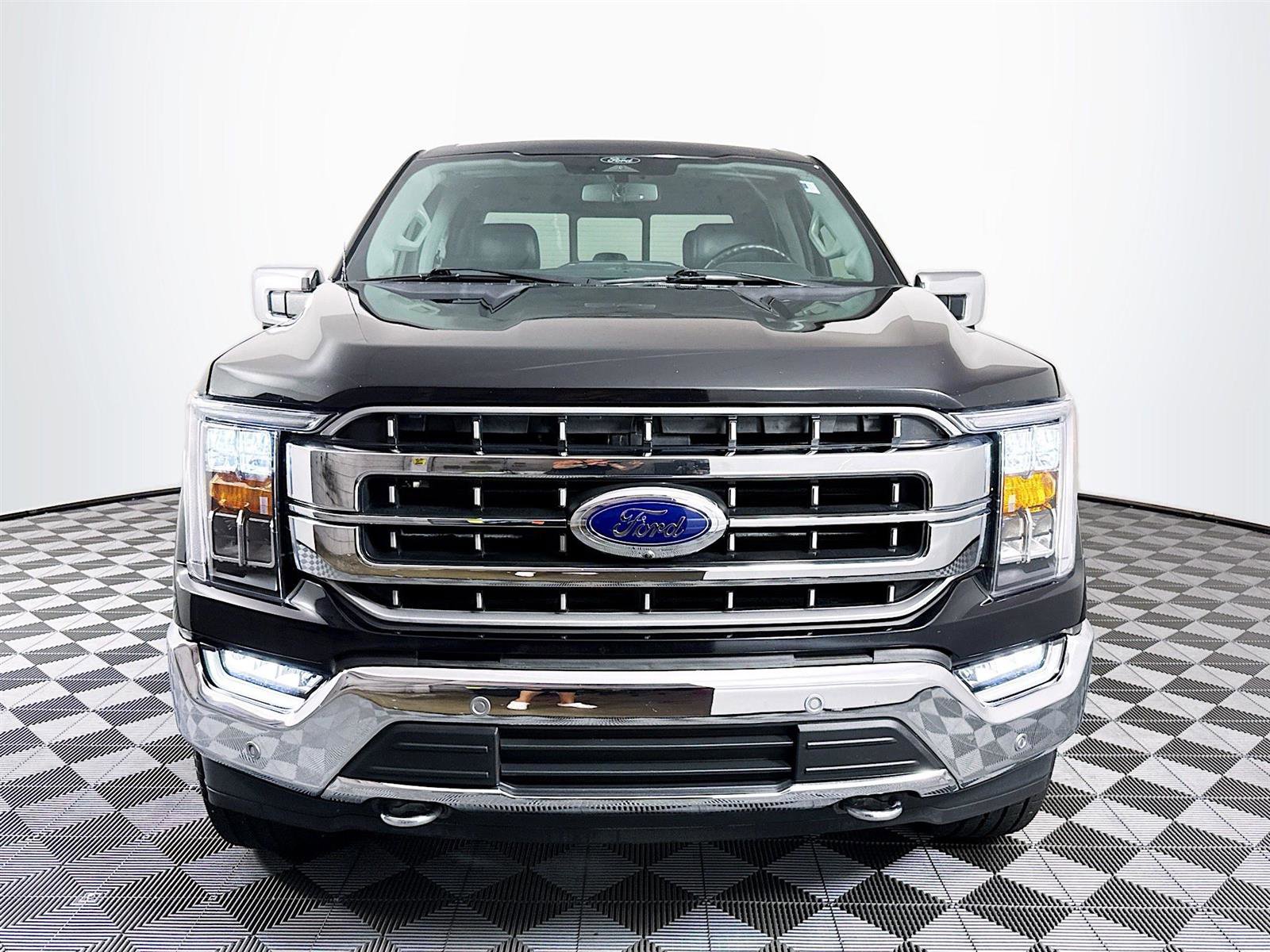 2021 Ford F-150 Lariat photo 2