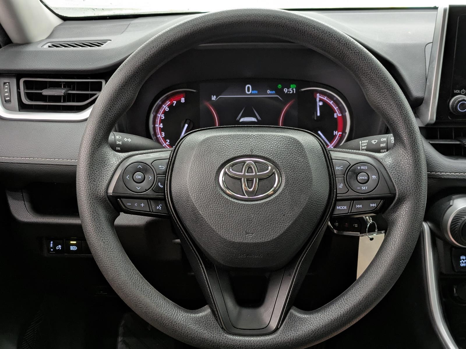 2024 Toyota RAV4 LE photo 18