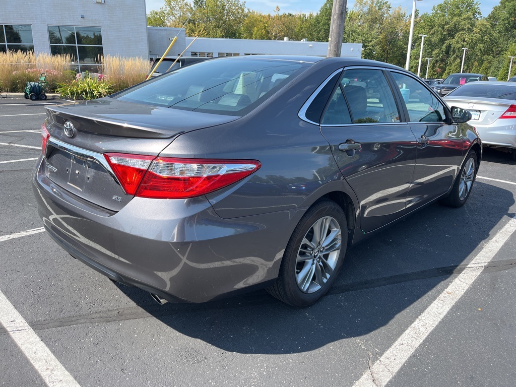 2015 Toyota Camry photo 6