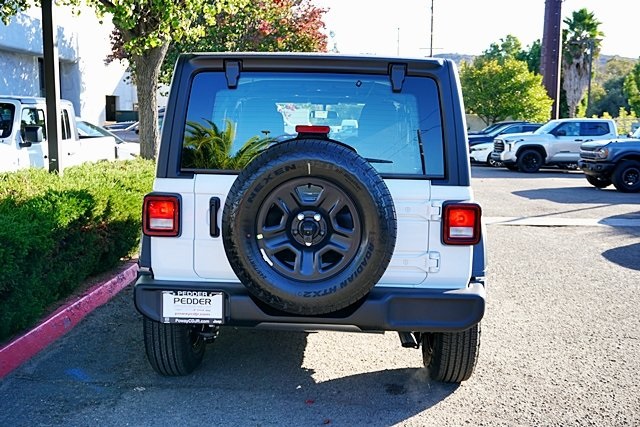 New 2026 Bright White Clear-Coat Exterior Paint Jeep Sport image 10