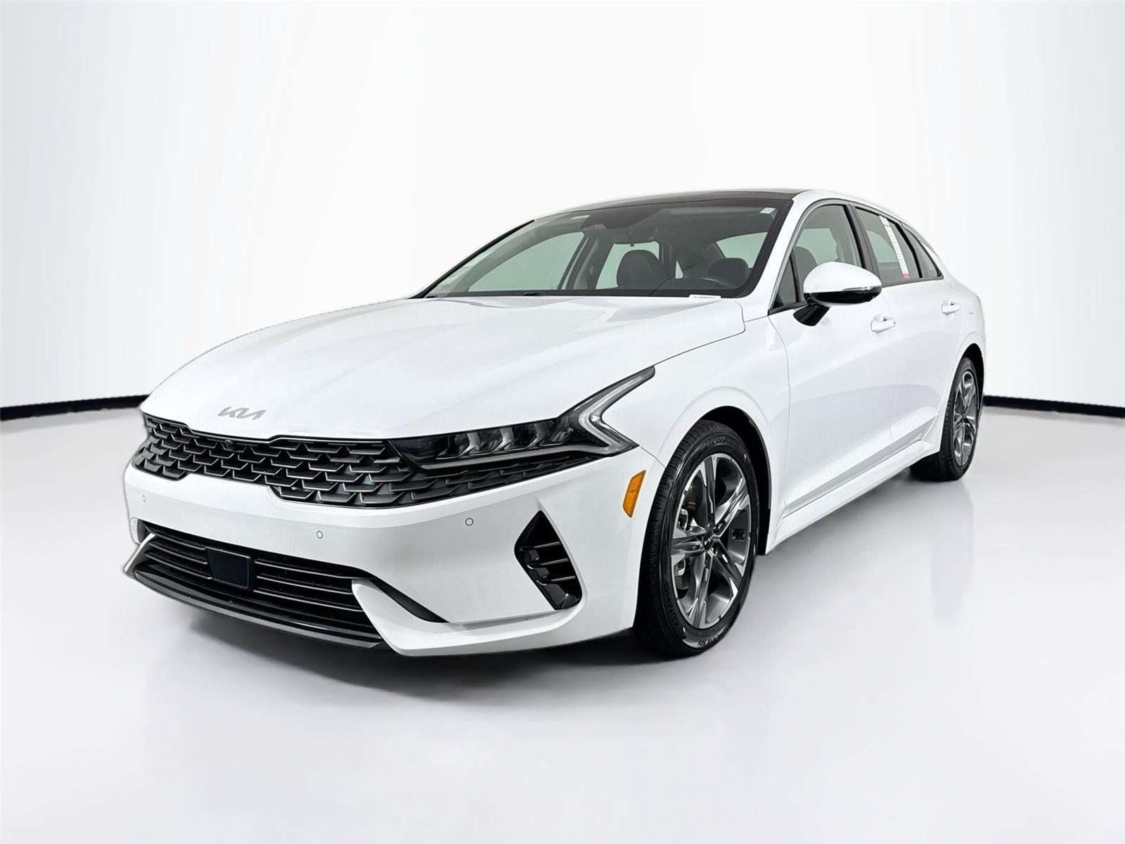 2023 Kia K5 EX photo 2