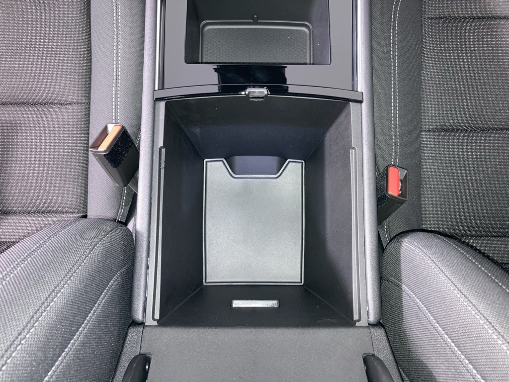 2026 Chevrolet Traverse photo 10