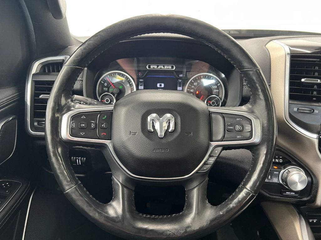 2019 Ram 1500 Laramie photo 15