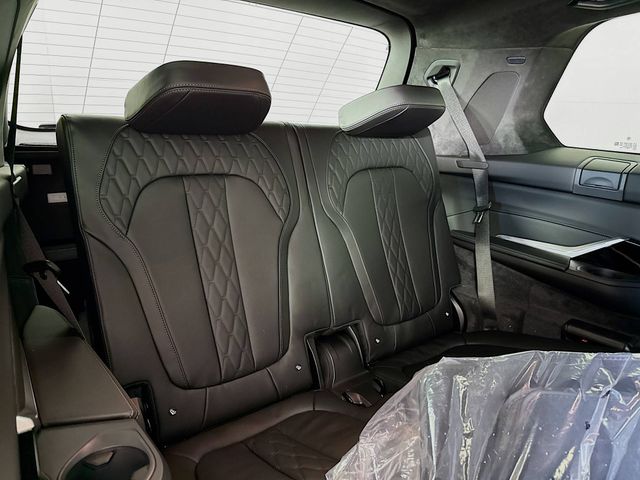 2026 Bmw X7 ALPINA XB7 photo 30