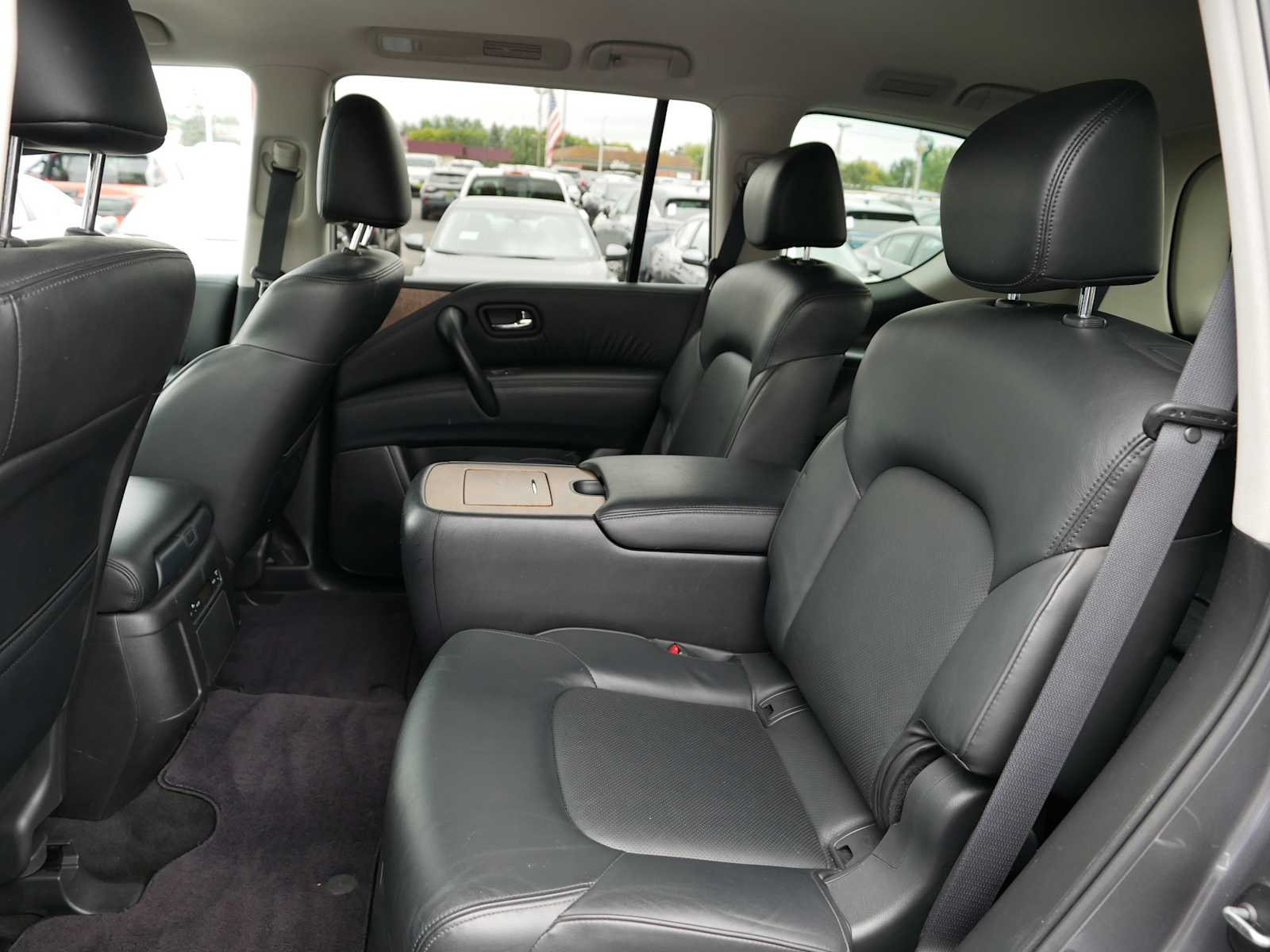 2021 Nissan Armada SL photo 15