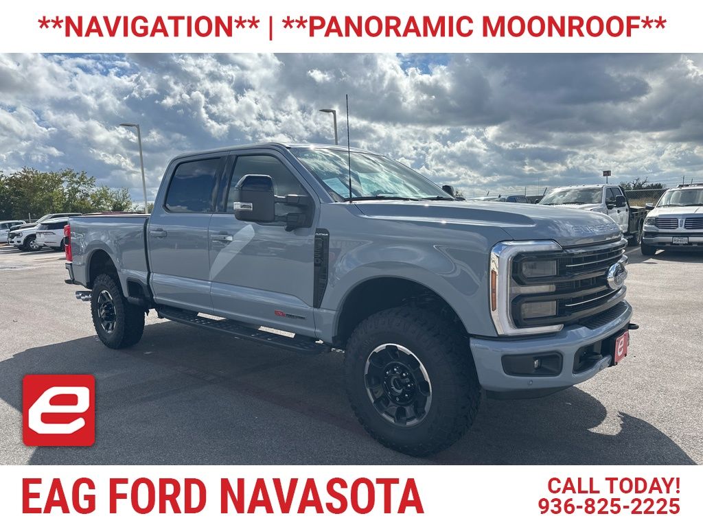 2026 Ford F-250 Super Duty Platinum's photo