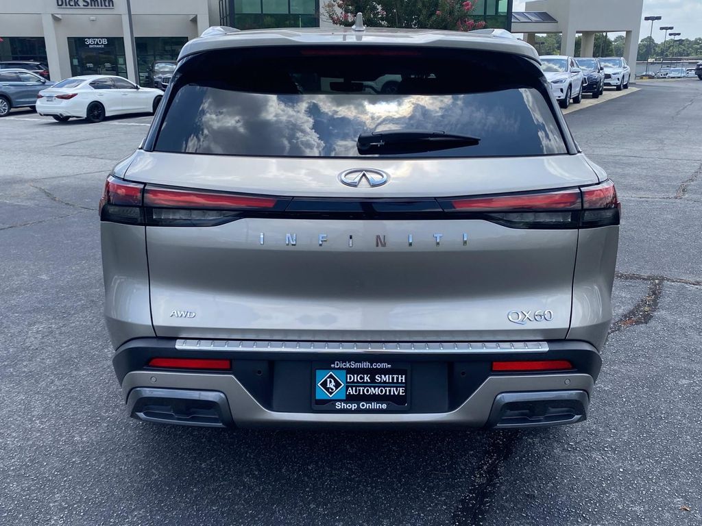 2022 Infiniti QX60 Luxe photo 31