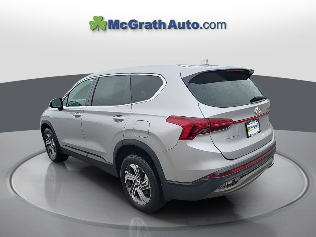 2021 Hyundai Santa Fe SE photo 3