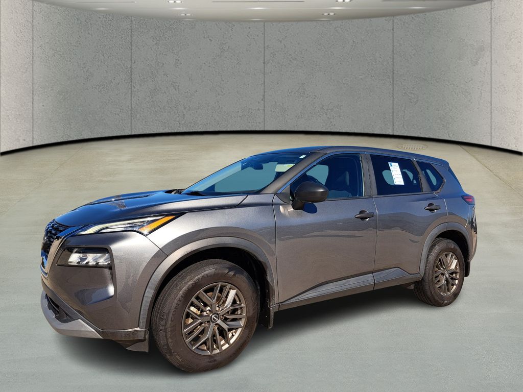 2023 Nissan Rogue S's photo