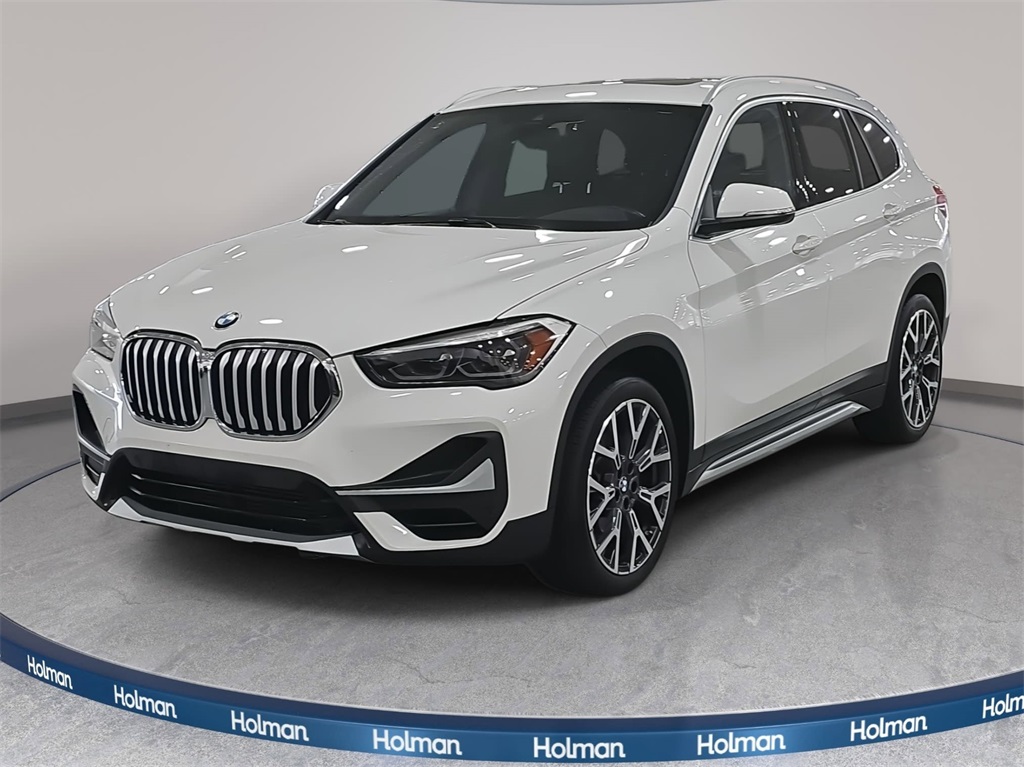 2021 BMW X1 28i's photo