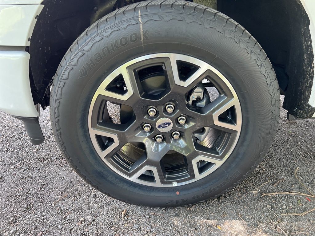2025 Ford F-150 STX photo 35