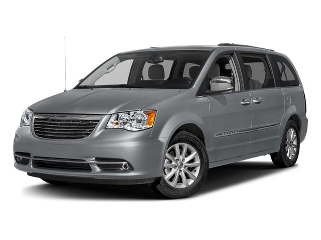 2016 Chrysler Town & Country Limited's photo