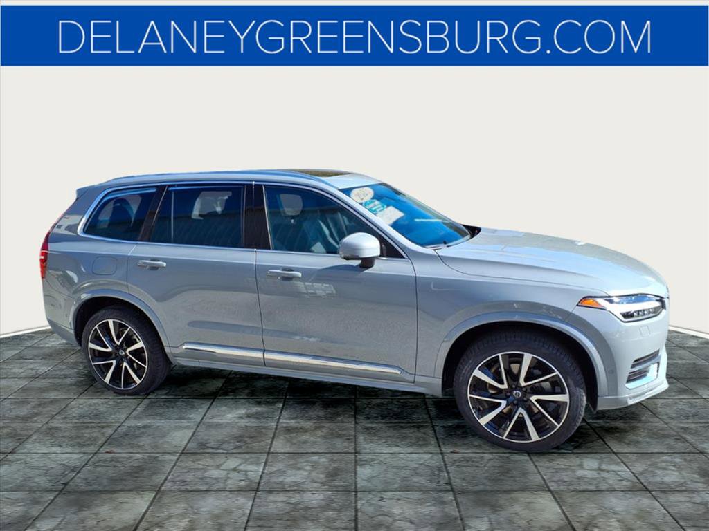 2025 Volvo XC90 B5 Plus photo 2
