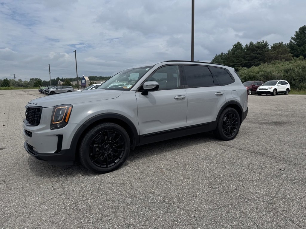 2021 Kia Telluride SX photo 2