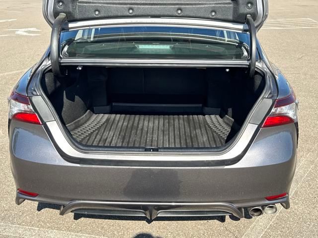 2024 Toyota Camry SE photo 18