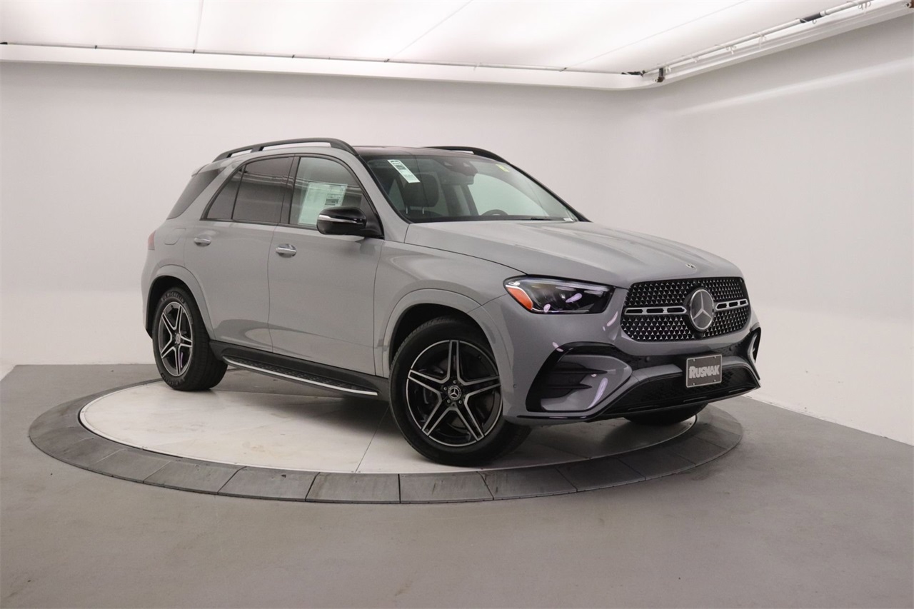 2026 Mercedes-Benz GLE GLE450's photo