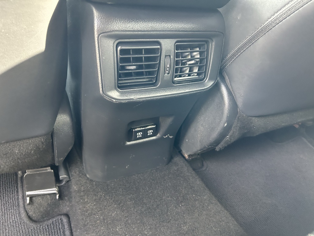 2020 Toyota RAV4 Hybrid XSE photo 25