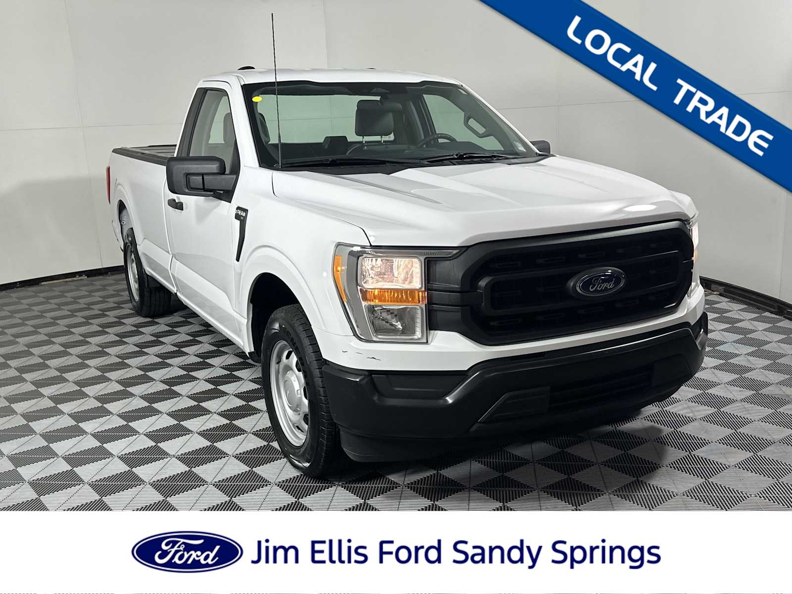 2022 Ford F-150 XL's photo