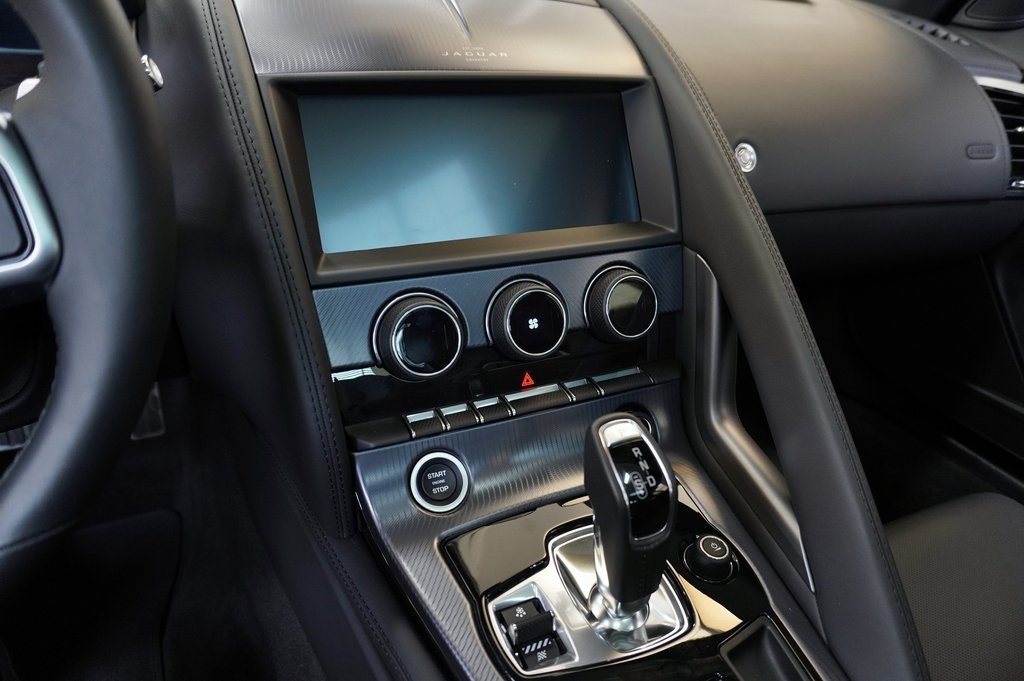 2024 JAGUAR F-TYPE - Image 13