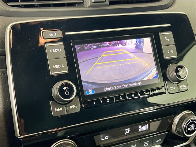 2017 Honda CR-V LX photo 12