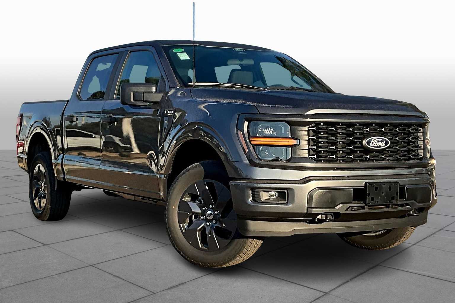 2025 Ford F-150 STX photo 2