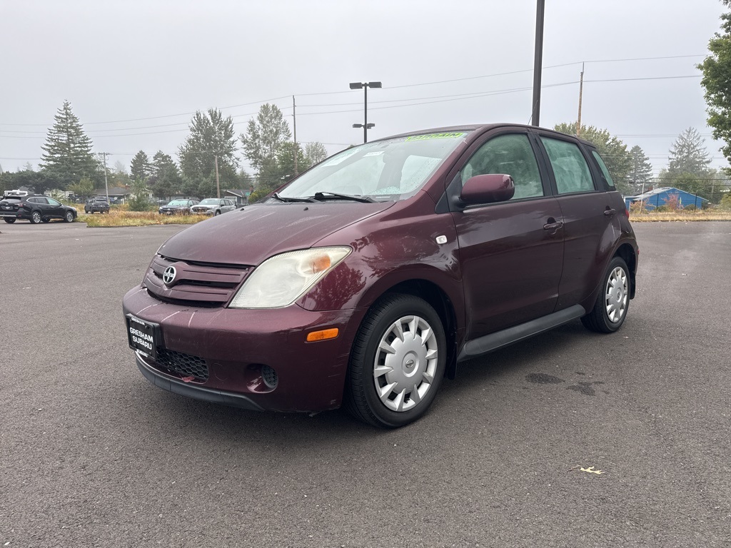 2005 Scion xA Base photo 2