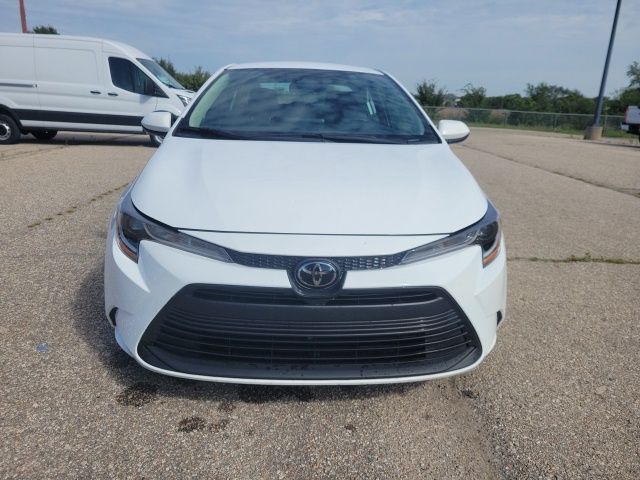 2023 Toyota Corolla LE photo 11