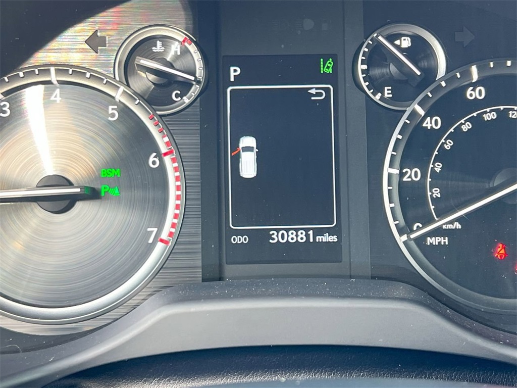 2021 Lexus GX 460 photo 10