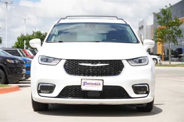 Used 2022 Chrysler Pacifica Touring L with VIN 2C4RC1BG1NR135967 for sale in Prosper, TX