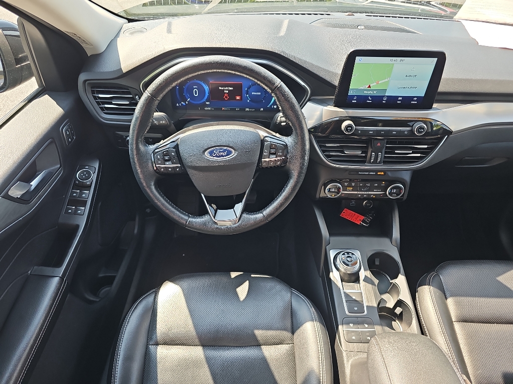 2021 Ford Escape Titanium photo 10