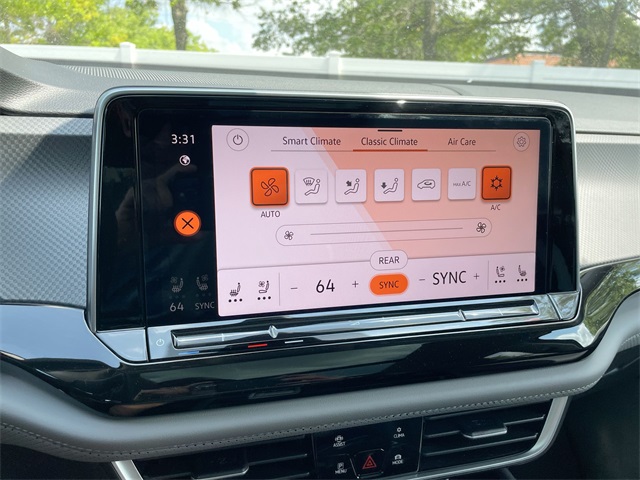 2025 Volkswagen Atlas Peak Edition SE Technology photo 34