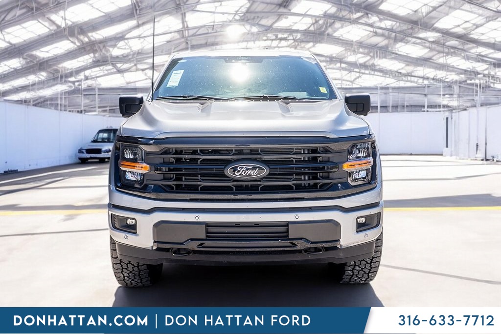2025 Ford F-150 XLT photo 3