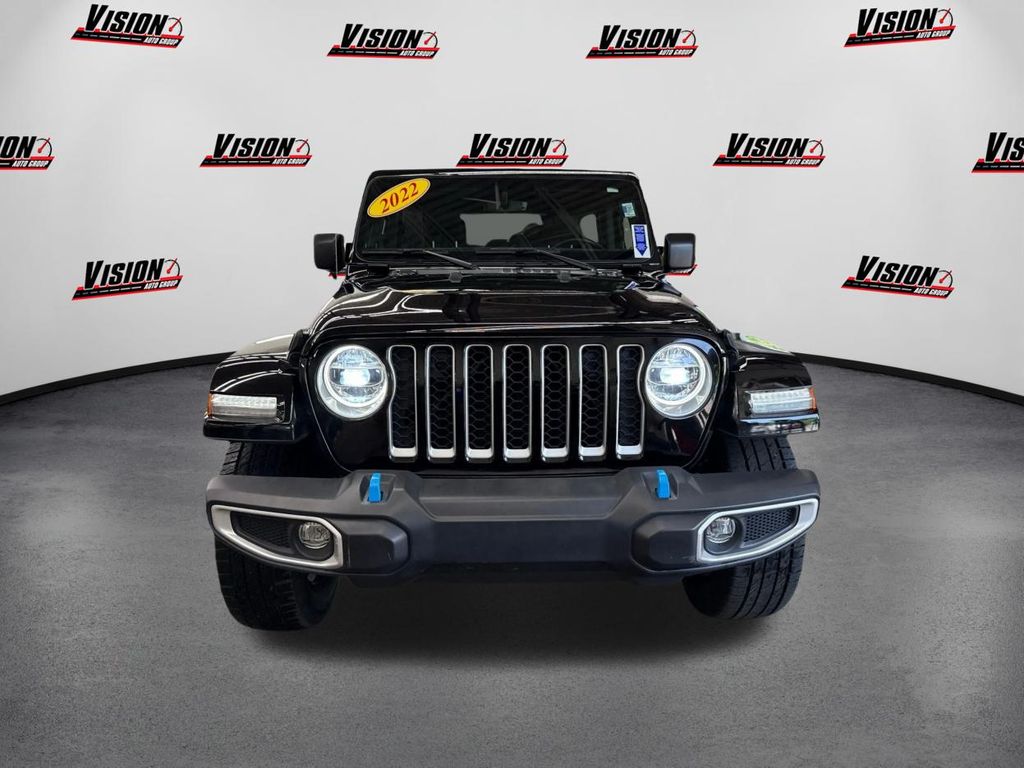 2022 Jeep Wrangler Unlimited Sahara 4xe photo 2