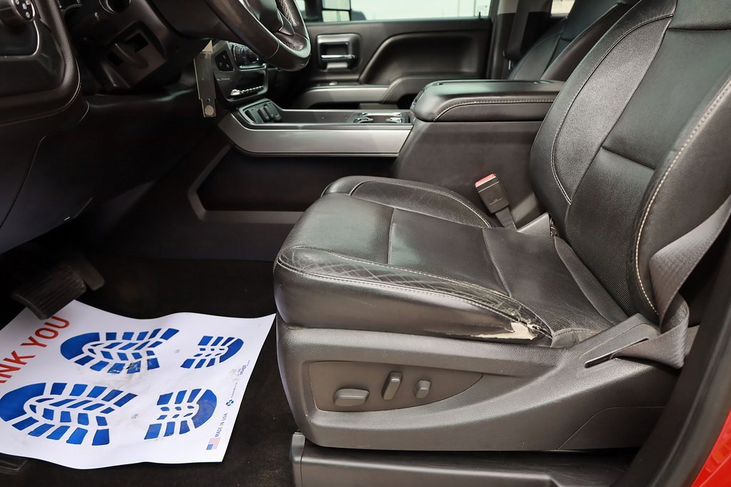 2015 Chevrolet Silverado 3500HD photo 11