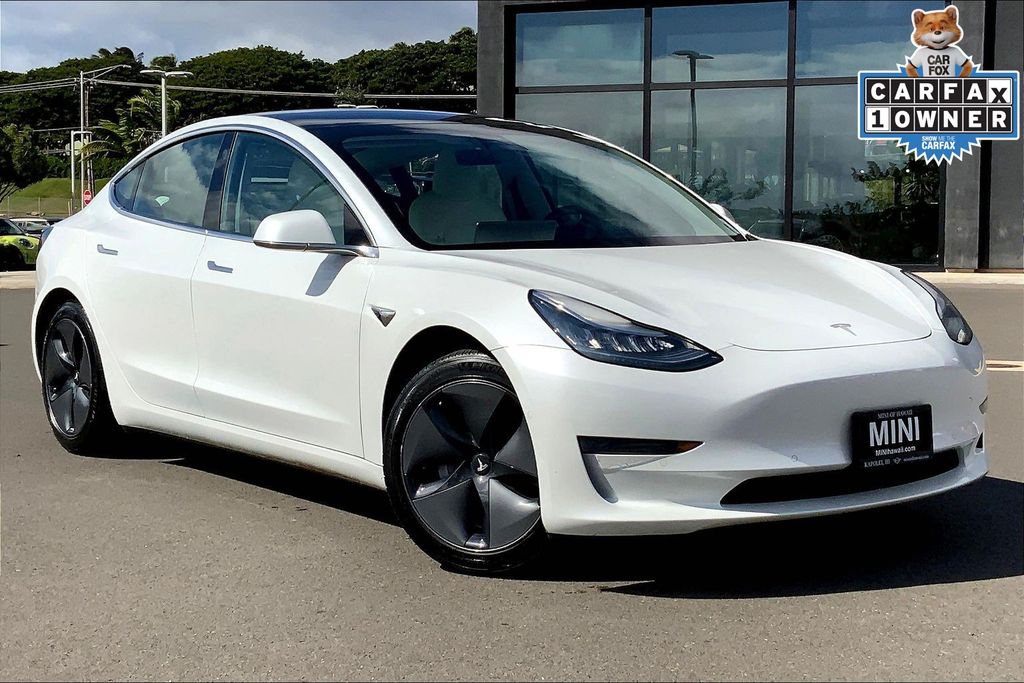 2020 Tesla Model 3 Base's photo