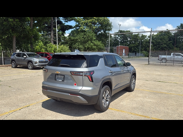 2026 Chevrolet Equinox LT photo 5
