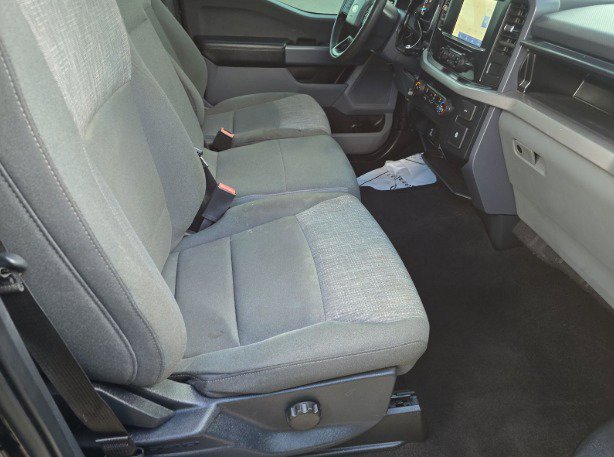 2023 Ford F-150 XLT photo 8